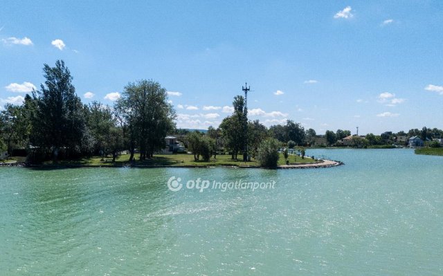 Eladó telek, Balatonbogláron 1130 M Ft / költözzbe.hu