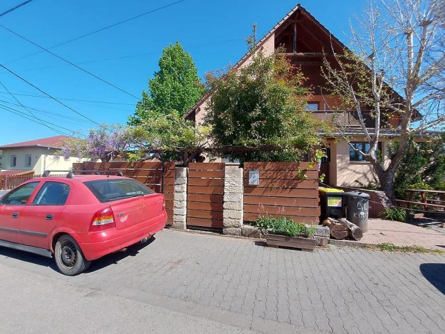 Eladó téglalakás, Gödön 72 M Ft, 4 szobás