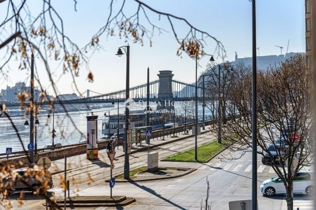 Eladó téglalakás, Budapesten, I. kerületben 164.99 M Ft