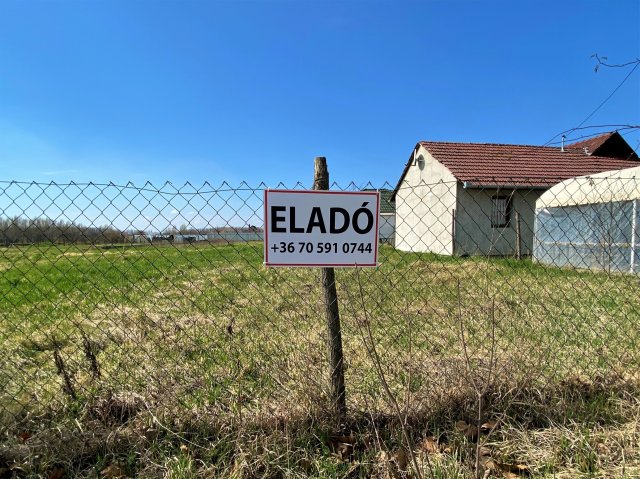 Eladó telek, Gyulán 23 M Ft / költözzbe.hu