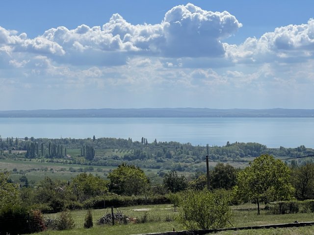 Eladó telek, Lovason 99 M Ft / költözzbe.hu