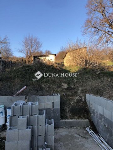 Eladó családi ház, Csabdiban 21.5 M Ft, 1 szobás