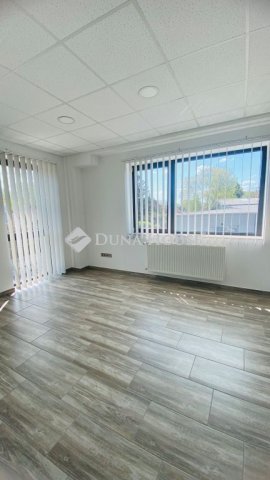 Kiadó iroda, Szentendrén 215 E Ft / hó, 1 szobás