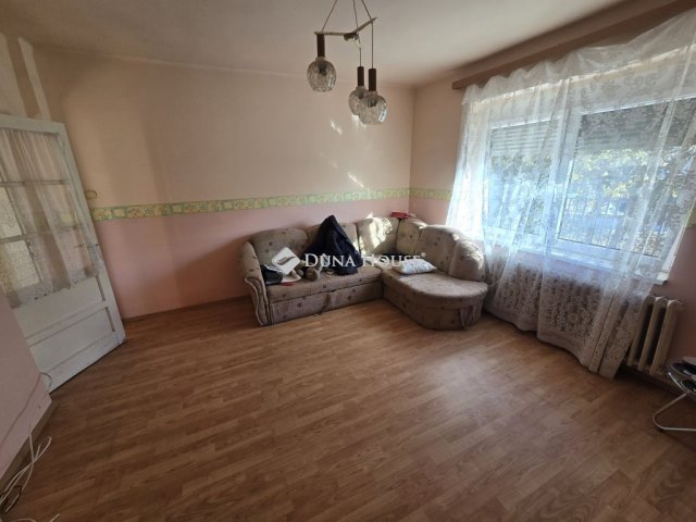 Eladó családi ház, Mezőszentgyörgyön 35 M Ft, 3 szobás
