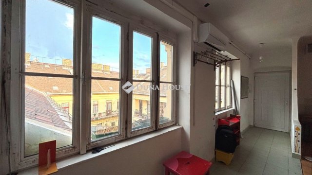 Eladó téglalakás, Budapesten, II. kerületben 59 M Ft, 1+1 szobás
