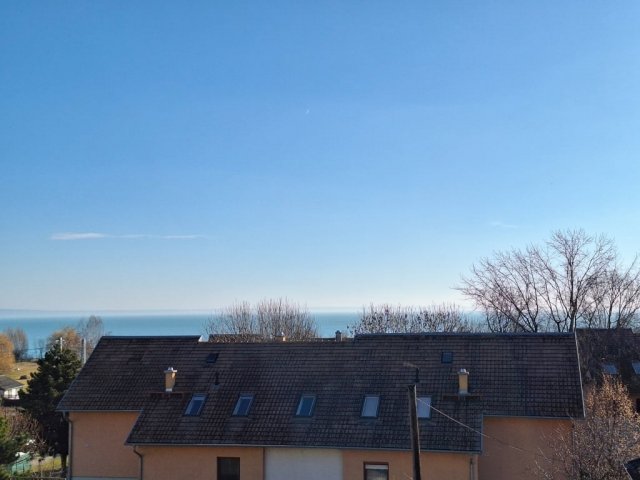Eladó családi ház, Balatonalmádiban 150 M Ft, 6+1 szobás
