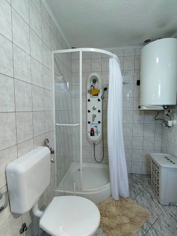 Eladó családi ház, Cikón 25.9 M Ft, 4 szobás