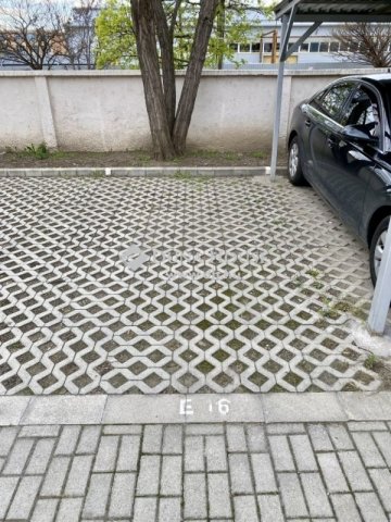 Eladó garázs, Budapesten, XVIII. kerületben 3.45 M Ft