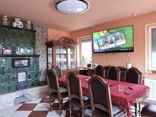 Eladó családi ház, Budaörsön 184 M Ft, 6 szobás