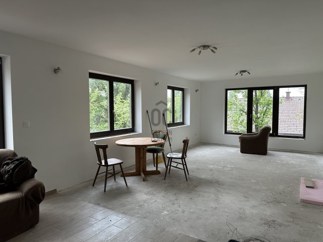 Eladó családi ház, Piliscsabán 83 M Ft, 3 szobás