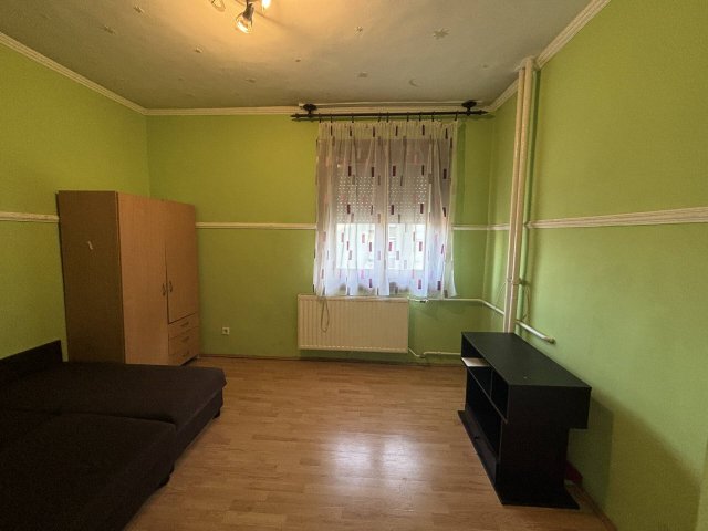 Eladó téglalakás, Miskolcon 22.5 M Ft, 2 szobás