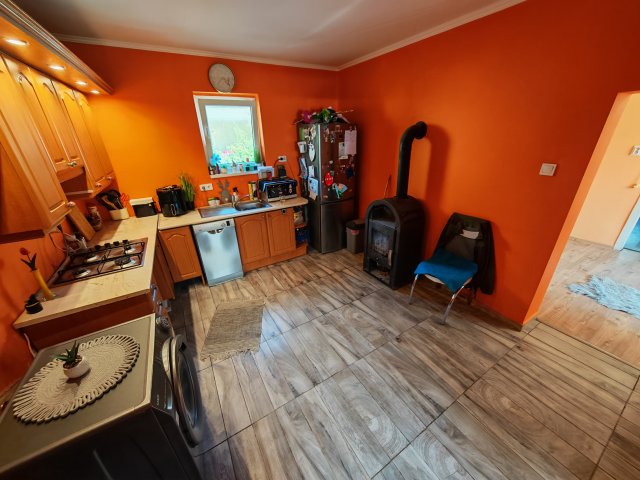 Eladó családi ház, Szenyéren 18.9 M Ft, 3 szobás