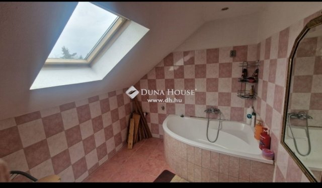 Eladó családi ház, Budapesten, XI. kerületben 84.5 M Ft