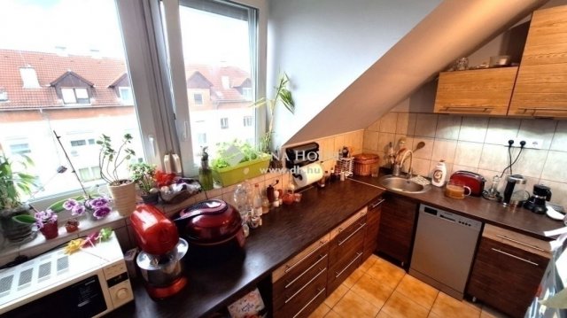 Eladó téglalakás, Budapesten, XIV. kerületben 82.9 M Ft