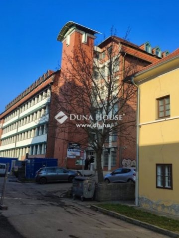 Eladó iroda, Pécsett 36.5 M Ft / költözzbe.hu