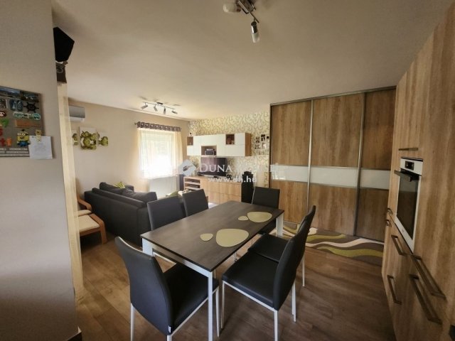Eladó téglalakás, Kozármislenyen 54.9 M Ft, 1+2 szobás