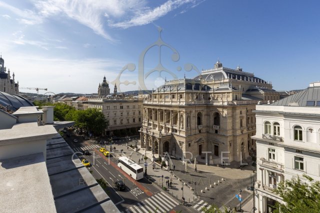 Kiadó téglalakás, albérlet, Budapesten, VI. kerületben