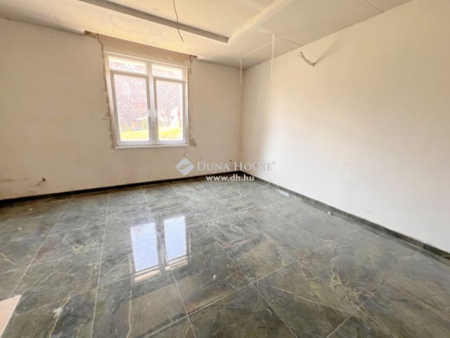 Eladó családi ház, Budapesten, XX. kerületben 52.9 M Ft