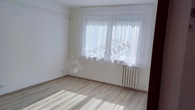 Kiadó panellakás, albérlet, Budapesten, XVIII. kerületben