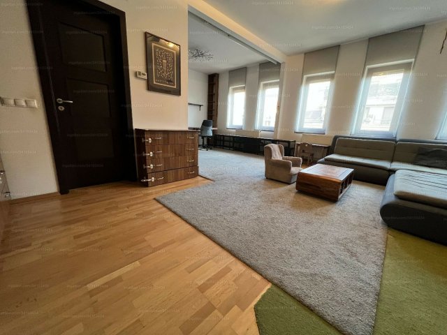Kiadó téglalakás, albérlet, Budapesten, VI. kerületben