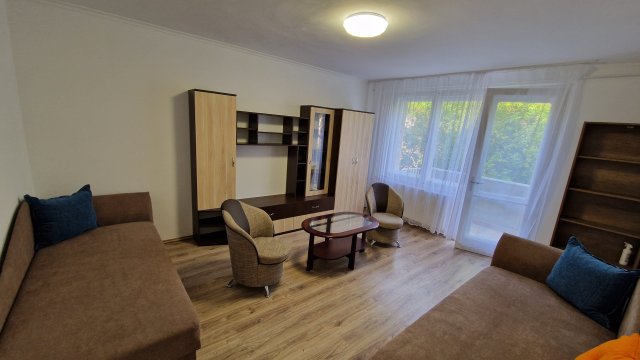 Kiadó téglalakás, albérlet, Győrött 130 E Ft / hó, 1 szobás