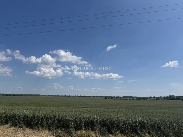 Eladó telek, Úrhidán 36 M Ft / költözzbe.hu