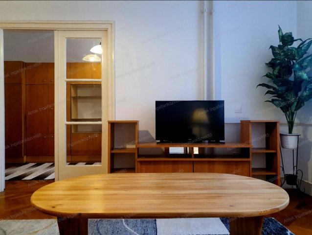 Kiadó téglalakás, albérlet, Kecskeméten 160 E Ft / hó