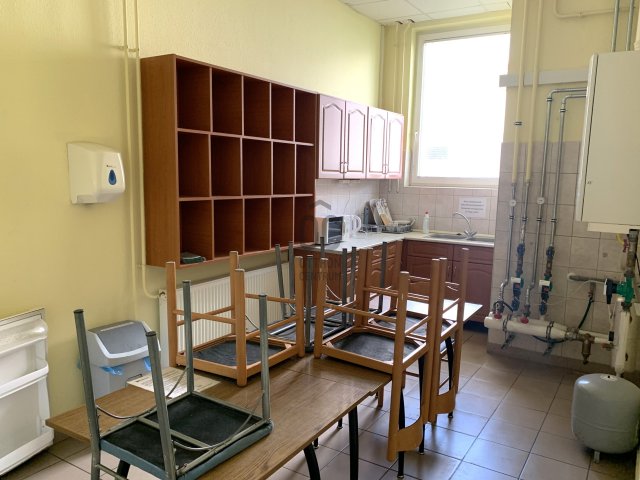 Kiadó ipari ingatlan, Balmazújvárosban 1800 E Ft / hó
