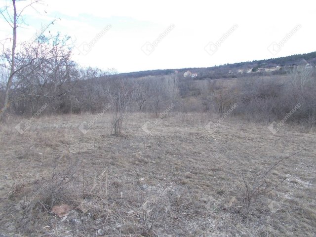 Eladó telek, Iszkaszentgyörgyön 220 M Ft / költözzbe.hu