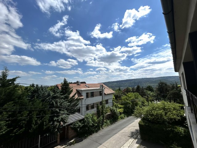 Eladó téglalakás, Budapesten, II. kerületben 170 M Ft