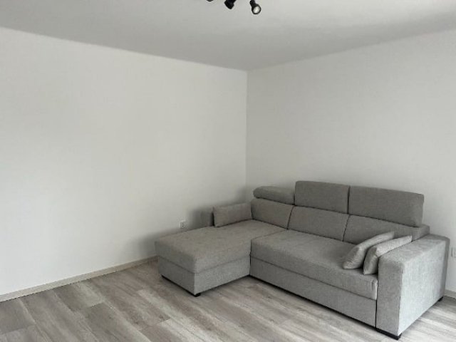 Kiadó családi ház, albérlet, Pécsett 290 E Ft / hó, 3 szobás