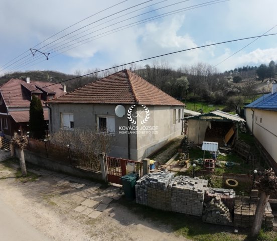 Eladó családi ház, Ózdon 15.99 M Ft, 2+1 szobás