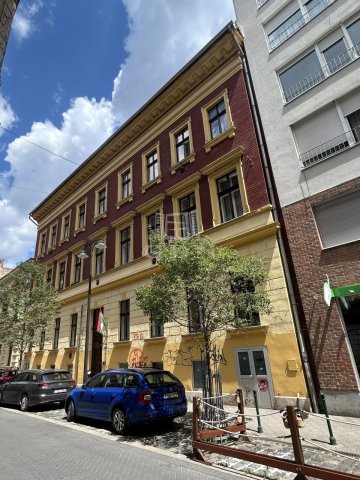 Eladó téglalakás, Budapesten, VIII. kerületben 86.9 M Ft
