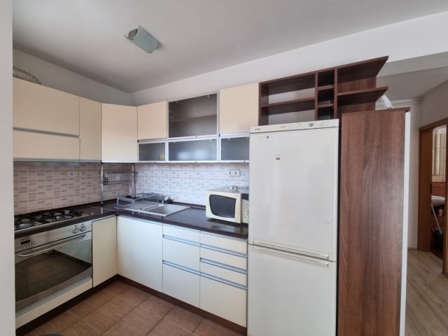 Kiadó téglalakás, albérlet, Pécsett 350 E Ft / hó, 4 szobás