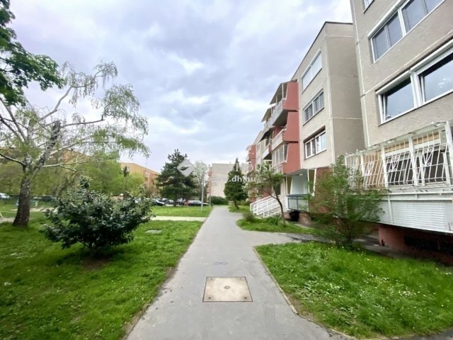 Eladó panellakás, Budapesten, XXI. kerületben 59.9 M Ft, 2 szobás