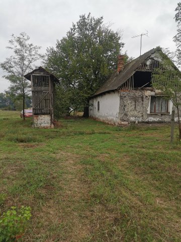 Eladó családi ház, Csemőn, Balla dűlőn 7 M Ft, 2 szobás