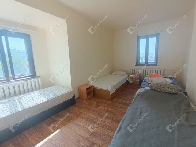 Kiadó ipari ingatlan, Sopronban 1000 E Ft / hó