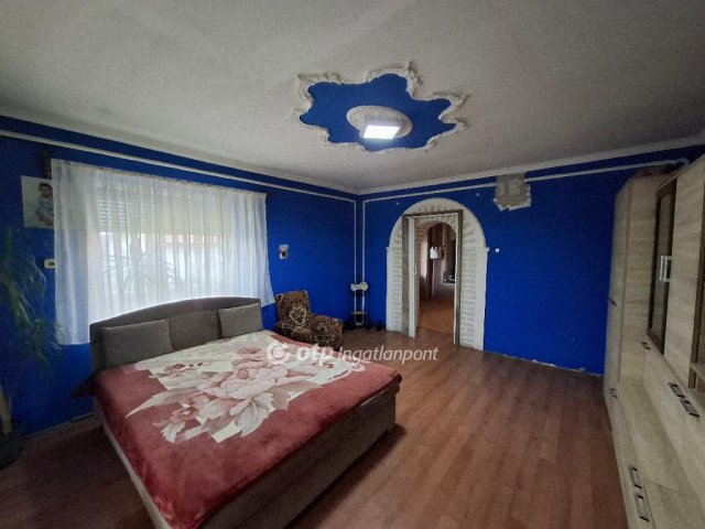 Eladó családi ház, Feldebrőn 15.9 M Ft, 3 szobás