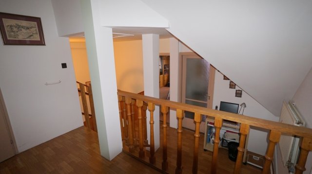 Eladó ikerház, Zalaegerszegen 74.8 M Ft, 6+1 szobás