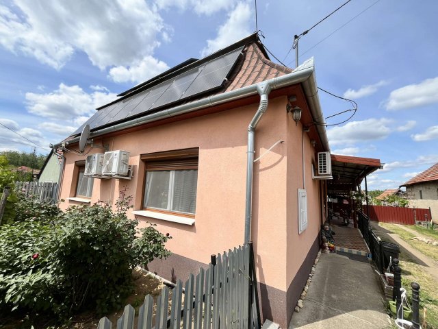 Eladó családi ház, Hajdúsámsonon 39.5 M Ft, 3 szobás