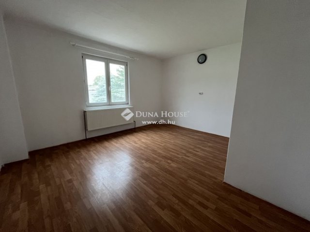 Eladó családi ház, Hajdúszoboszlón 165 M Ft, 8 szobás