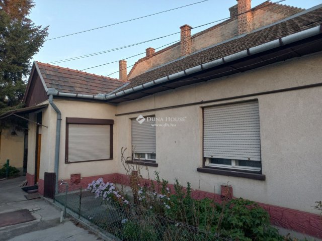 Eladó családi ház, Budapesten, XXIII. kerületben 25 M Ft