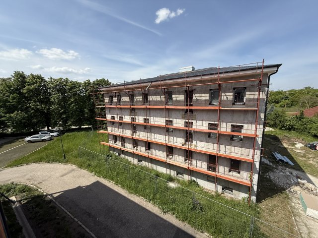 Eladó téglalakás, Bicskén 63.4 M Ft, 3+1 szobás