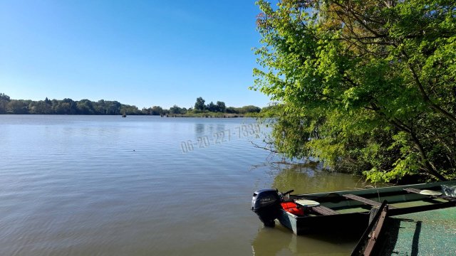 Eladó nyaraló, Szigetszentmártonban 24.1 M Ft, 1 szobás