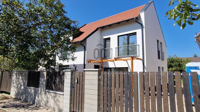 Eladó családi ház, Budapesten, XIX. kerületben 136.4 M Ft