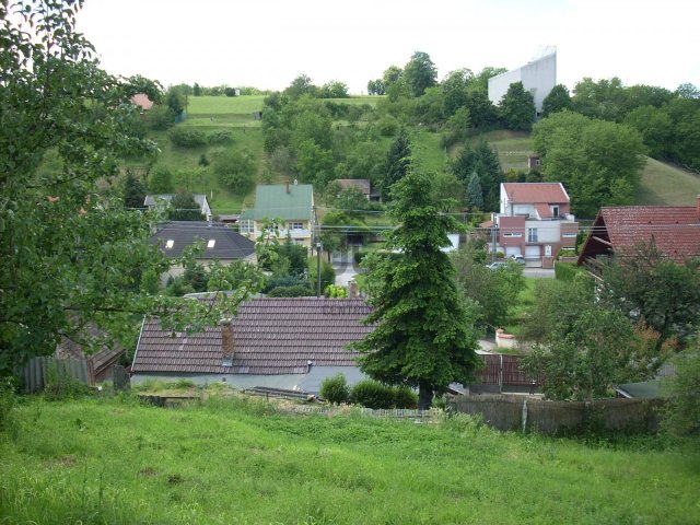 Eladó telek, Pécsett 10 M Ft / költözzbe.hu