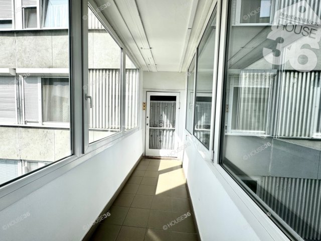 Eladó panellakás, Kecskeméten 44.2 M Ft, 2 szobás