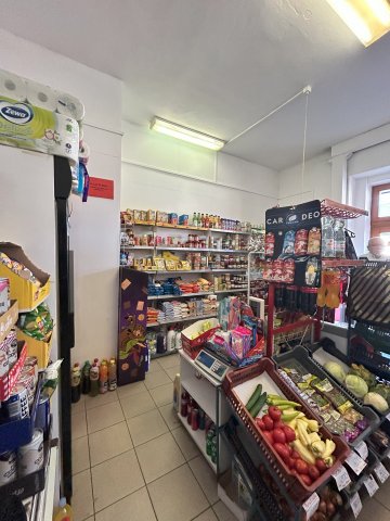 Eladó üzlethelyiség, Mosonmagyaróváron 21.99 M Ft