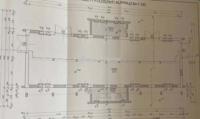 Eladó családi ház, Siófokon 199.9 M Ft, 13 szobás