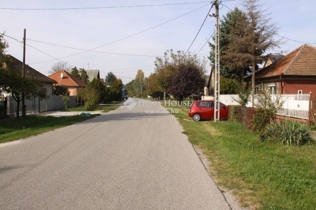 Eladó családi ház, Üllőn 54.9 M Ft, 4+1 szobás
